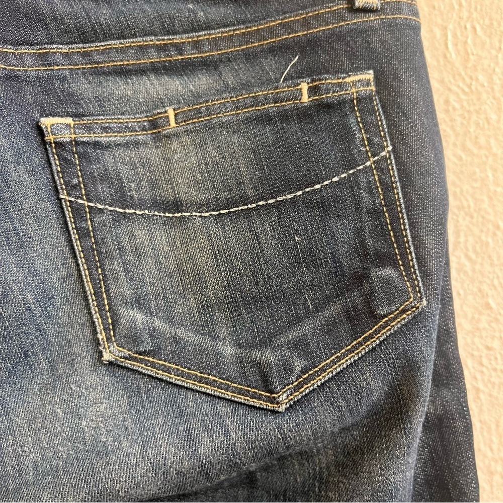 Paige skyline mid rise dark wash skinny jeans - Picture 6 of 9